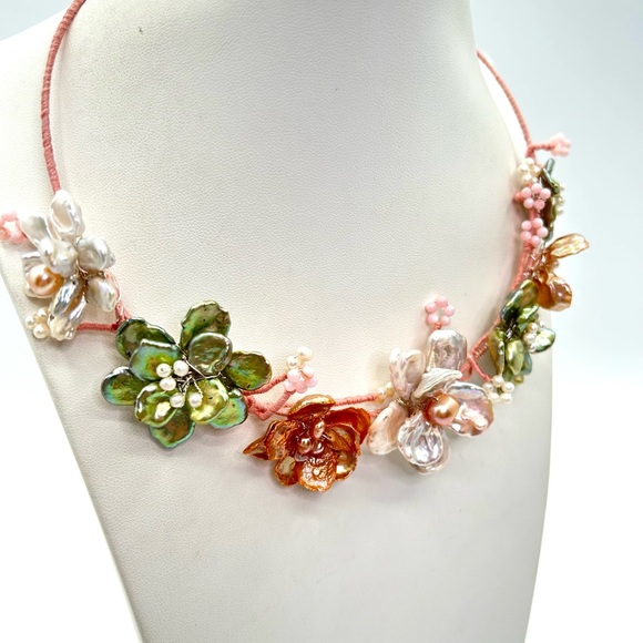 Jewelry - Luxury Artisan Floral Pearl Necklace - Pink and Green